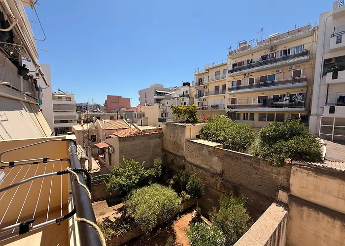 Onar-estia * Chania (Crete)